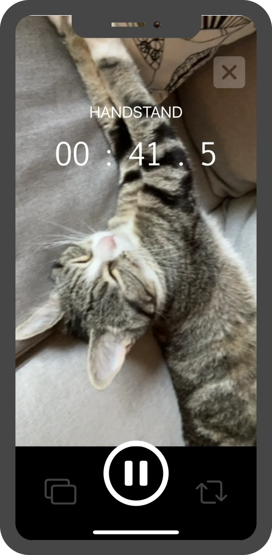 Record videos with timer overlay and hands free with voice.png